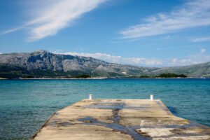 Lumbarda - pogled na Pelješac