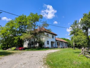 Koranski planinarski put KT1 Škola Gnojnice